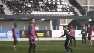 Cristiano no cree en nadie: reniega hasta cuando le hacen goles en entrenamientos y es viral [VIDEO]