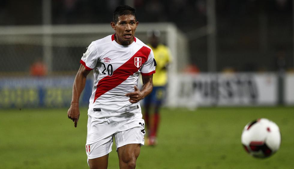 La pelota con la que se jugará el Perú vs. Ecuador. (Getty Images)