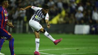 ¡El diferente! Kevin Quevedo marcó un golazo para el 1-0 de Alianza Lima sobre Alianza Universidad [VIDEO]