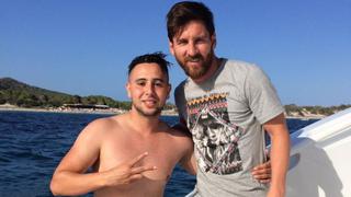 Lionel Messi: así recibió al hincha que nadó un kilometro para conocerlo