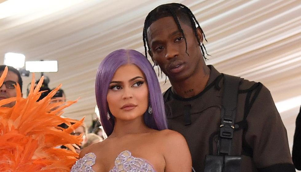 Kylie Jenner y Travis Scott disfrutan de unas vacaciones a bordo de un lujoso yate. (Foto: AFP)