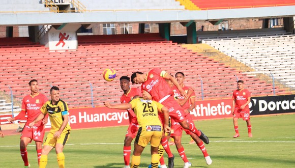 Igualdad en la Incontrastable: Sport Huancayo empató 1-1 con Cantolao por la fecha 9 del Clausura. (Foto: DeChalaca)