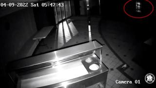 Debanhi Escobar: nuevo video del motel donde encontraron a la joven capta a una persona subiendo a un auto