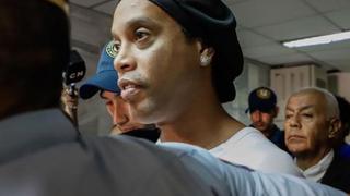 Todo en contra de Ronaldinho: el coronavirus haría que pase más tiempo en la cárcel