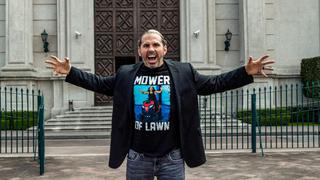 Está incómodo: Matt Hardy le manda una indirecta a la WWE debido a que no aparece en los programas televisados