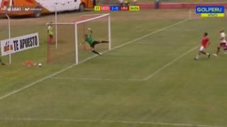 La espectacular atajada de José Carvallo para evitar gol cantado [VIDEO]