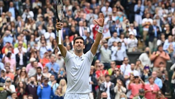 Novak Djokovic venció a Kevin Anderson y pasó a tercera ronda de Wimbledon 2021. (Twitter)