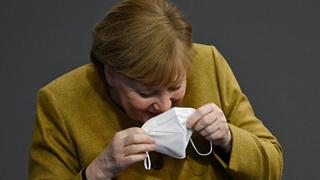 La peculiar reacción de Angela Merkel que ha hecho reír a cientos en las redes sociales