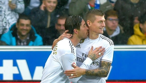 Kroos y Ramos juegan juntos en el Real Madrid desde la temporada 2014-2015. (Foto: AFP)