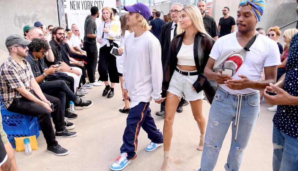 Así la pasan en su casa Justin Bieber y su esposa Hailey Baldwin. (Foto: AFP)