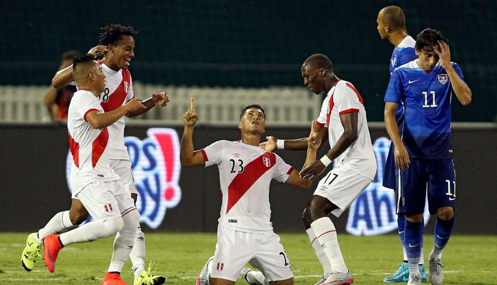 04.09.2015 Amistoso: Estados Unidos 2-1 Perú (REUTERS)