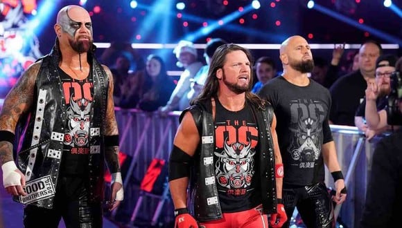 El lamento de AJ Styles por los despidos de Luke Gallows y Karl Anderson. (Foto: WWE)