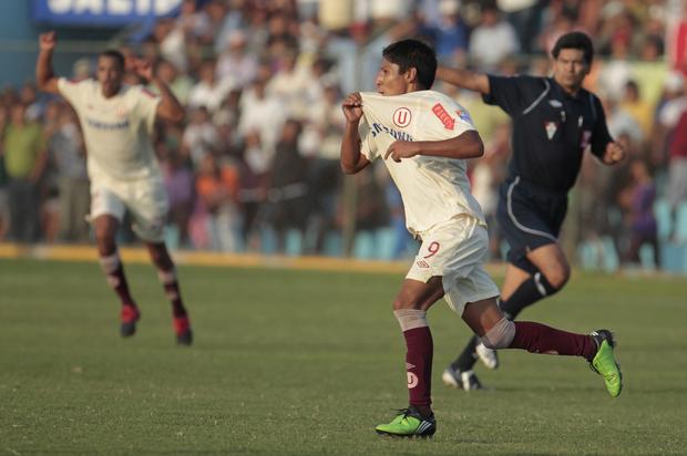 Raúl Ruidíaz debutó como futbolista profesional en Universitario con Juan Reynoso durante la temporada 2009 (Archivo GEC)