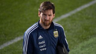 Un peldaño abajo: lo que debe hacer Messi para llegar al nivel de Maradona y Pelé, según Bilardo