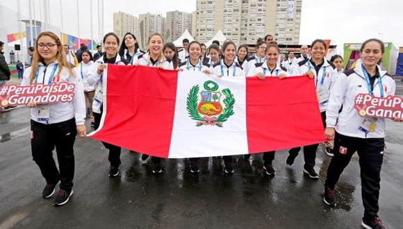 Se fundó la Asociación de Deportistas del Perú para defender a los atletas federados. (IPD)