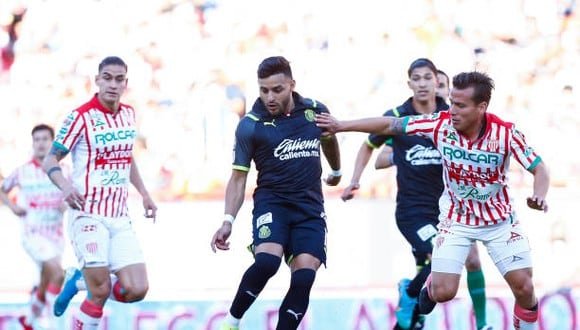 Triunfo del Rebaño: Chivas derrotó 1-0 a Necaxa y ambos acceden al repechaje. (Foto: Getty Images)