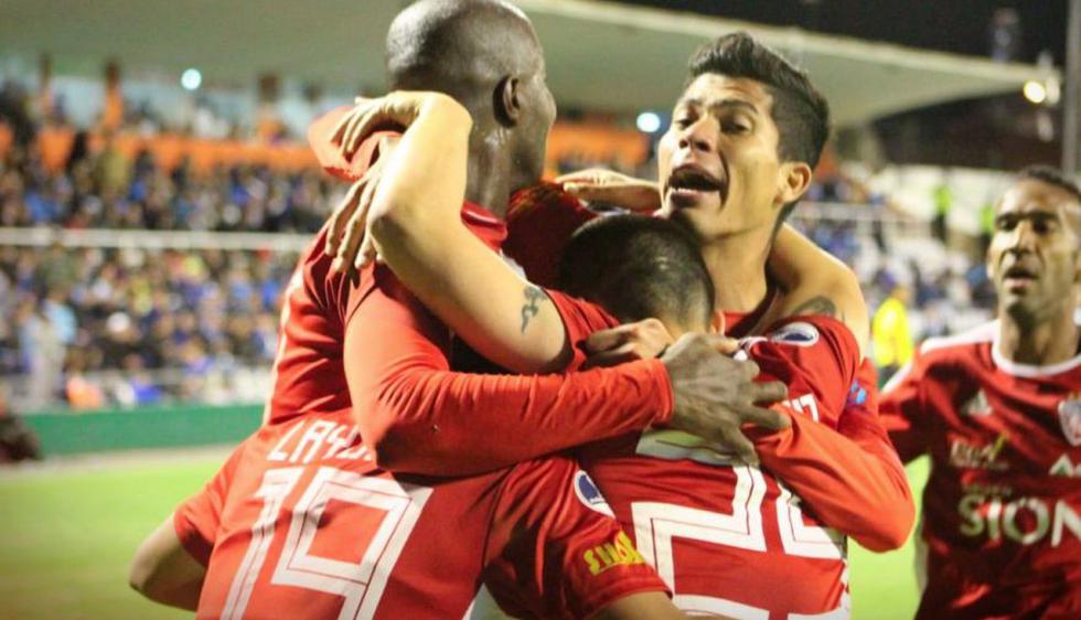 Royal Pari logró clasificación a octavos de la Copa Sudamericana en el último suspiro. (Royal Pari)
