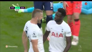 Definió como delantero: gol de Davinson Sánchez para el 2-0 de Tottenham vs. Norwich [VIDEO]