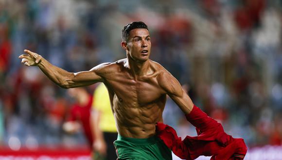Cristiano Ronaldo celebra su segundo gol con Portugal.