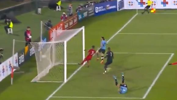 Cavani abrió el marcador a favor de Uruguay ante Panamá. Foto: @deportes_rpc/AUFTV.