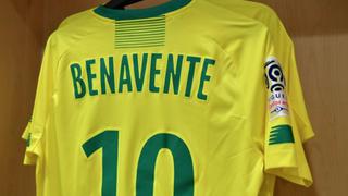 A la espera de Benavente: hinchas peruanos presentes en el duelo de Nantes por la Ligue 1