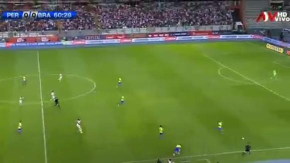 Joao Grimaldo and his debut against Brazil (Video: ATV)