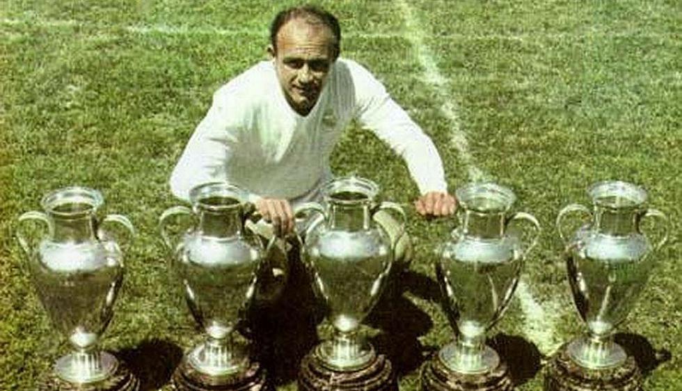 1. Alfredo Di Stéfano ganó cinco Champions League seguidas con Real Madrid.
