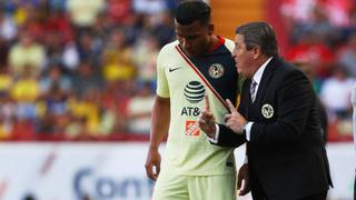 Miguel Herrera y los motivos para no hacer ingresar a Roger Martínez en América