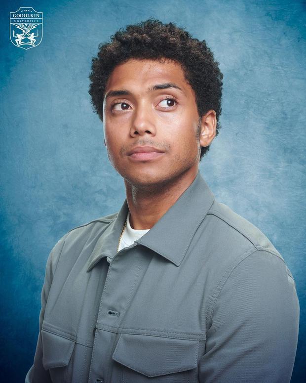 Chance Perdomo plays Andre Anderson, a kind of Magneto in "Gene V" (Photo: Amazon Studios)