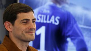 Buenas noticias: Iker Casillas pasó la primera noche en el hospital acompañado por sus familiares