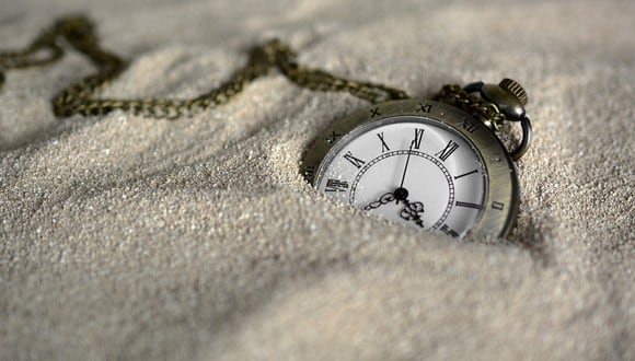 Cambio horario de invierno: cuándo es y conoce si debes atrasar o adelantar tu reloj (Foto: Pixabay).