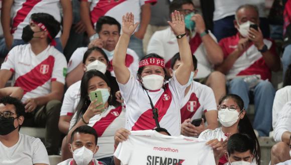El mensaje de la Selección Peruana a los hinchas que fueron al Estadio Nacional. (Fotos: Jesus Saucedo / @photo.gec)