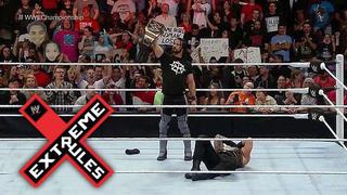 Roman Reigns retuvo el título, pero Seth Rollins reapareció para castigarlo