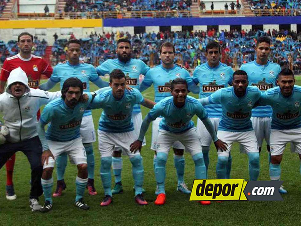 Sporting Cristal tiene listo el equipo titular que jugará ante Melgar en Arequipa. (USI)