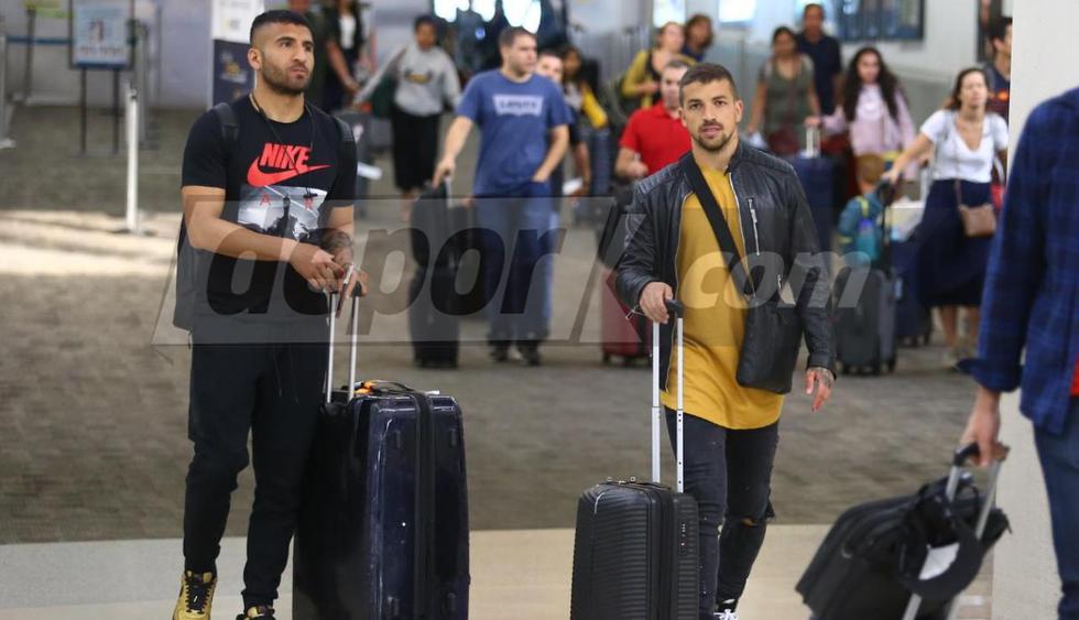 Gabriel Costa y Josepmir Ballón arribaron desde Chile. (Fernando Sangama)