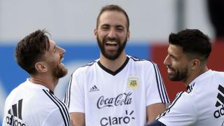 ¿Otra vez,'Pipita'? Video por el cumpleaños de Lionel Messi se malogrópor blooper de Gonzalo Higuaín