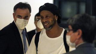 Está cerca de salir de prisión, pero...: Ronaldinho es acusado de realizar fiestas hasta altas horas de la noche