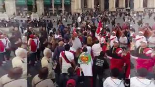 Banderazo en Milán para alentar a Perú previo a su choque con Argentina