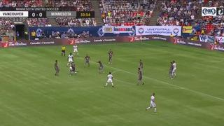 Grítalo, peruano: Yordy se llevó a cuatro y marcó tremendo golazo en la MLS [VIDEO]