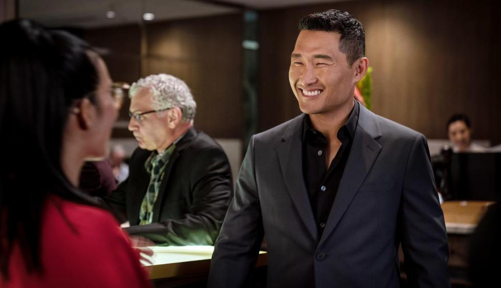 El actor que alcanzó la fama internacional con su papel de Neo en la cinta "Matrix" de 1999.(Fotos: Capturas de pantalla)