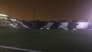 Partido entre Alianza Lima y Real Garcilaso se paralizó por apagón en Matute (VIDEO)