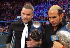 Una pena:los Hardy entregaron los títulos en parejas de SmackDown antes del ataque de Lars Sullivan [VIDEO]