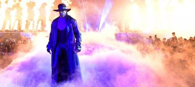 2. The Undertaker con 40 eliminaciones. (WWE)