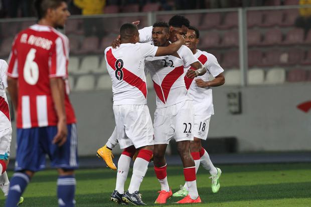 Perú venció 2-1 a Paraguay en un amistoso jugado en noviembre de 2024 y desde ahí comenzó la racha invicta de la 'Bicolor ante los guaraníes. (Foto: GEC Archivo)