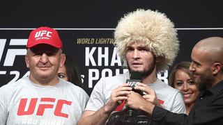 Mucha fuerza: padre de Khabib Nurmagomedov fue transferido a un hospital de Moscú tras complicaciones en su salud