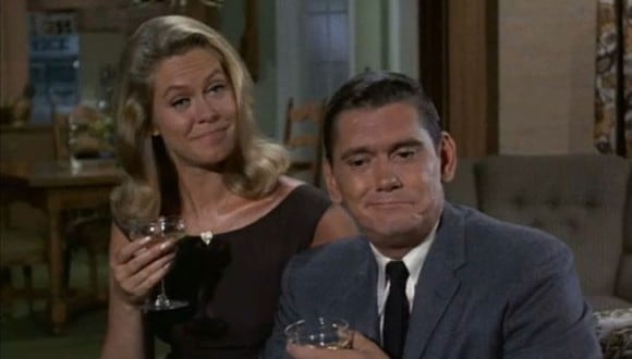 En la década de 1960, Dick York era una de las caras más conocidas del mundo, por su papel en “Hechizada”, serie que protagonizó junto a Elizabeth Montgomery (Foto: ABC)