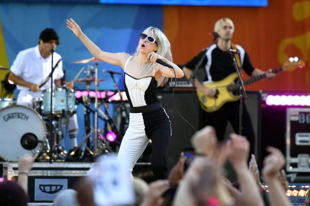 La cantante Hayley Williams de Paramore, grupo que tuvo que cancelar su participación en el Vive Latino 2024 (Foto: AFP)