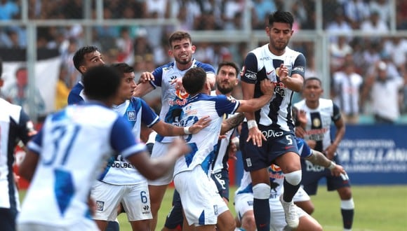 Zambrano jugó en el triunfo de Alianza Lima ante Alianza Atlético. (Foto: Alexandro Currarino / GEC)