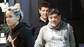 ¿Qué pasó, Diego? Policía llegó a hotel donde se hospeda Maradona por supuesta pelea con su pareja
