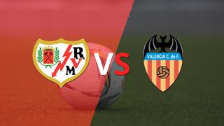 Rayo Vallecano y Valencia se mantienen sin goles al finalizar el primer tiempo